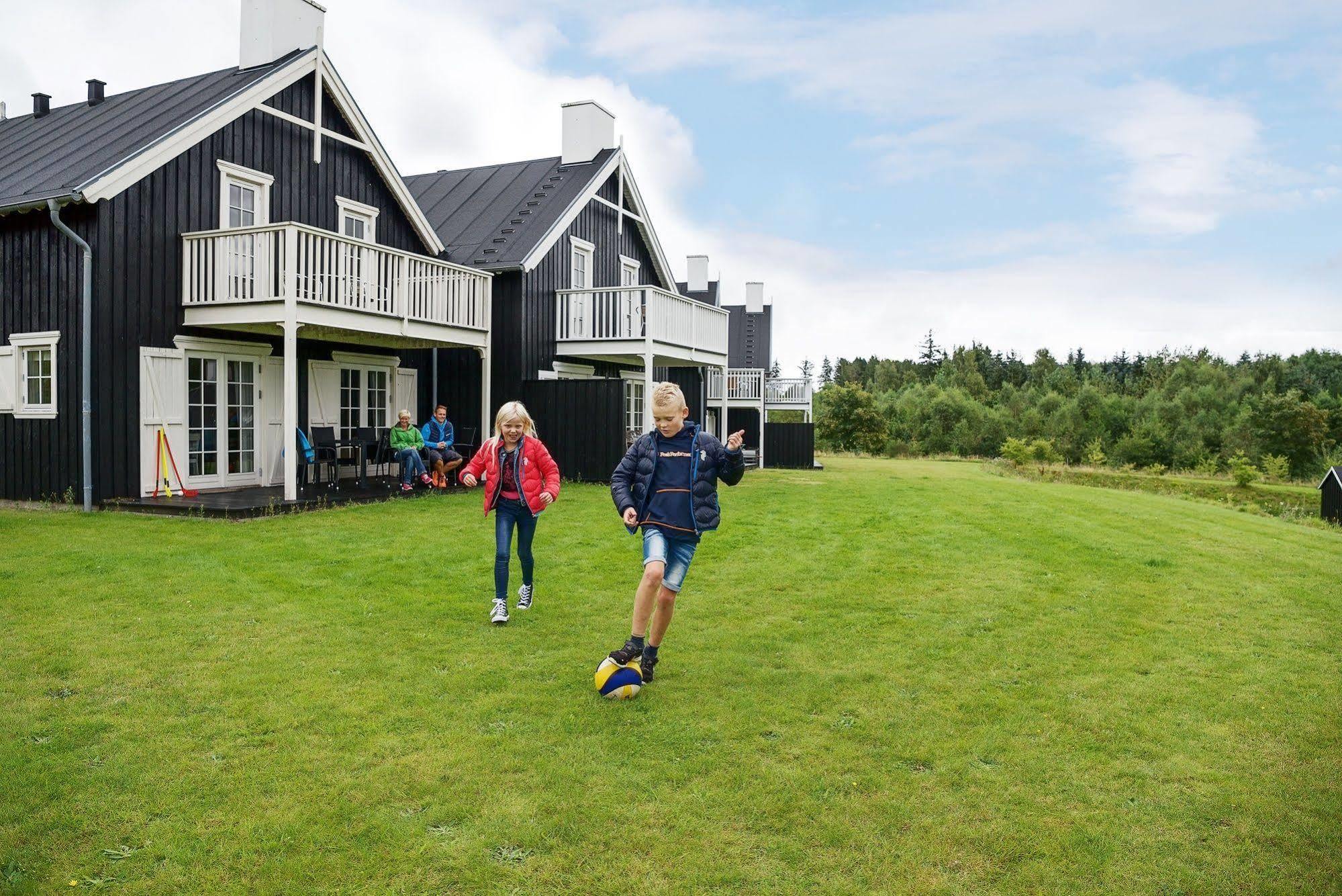 Dayz Sohojlandet Golf Resort Gjern Exterior foto